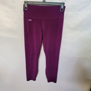 Under Armour Purple Ankle Crop Leggings Size Large